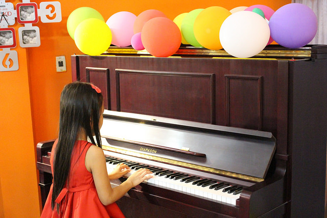 3 bí quyết chọn đàn Piano cho trẻ em
